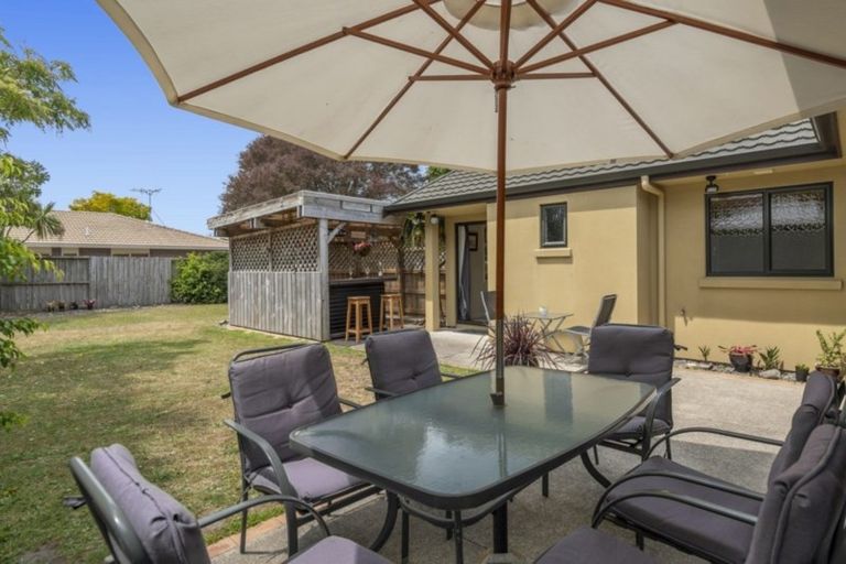 Photo of property in 667 Gloucester Road, Papamoa Beach, Papamoa, 3118