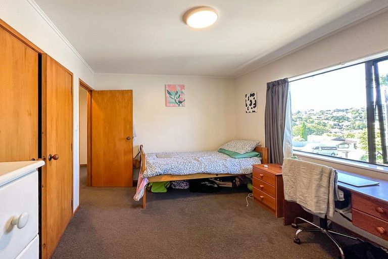 Photo of property in 1/1 Nigel Road, Browns Bay, Auckland, 0630