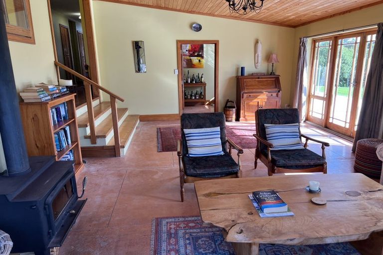 Photo of property in 364 Oneriri Road, Kaiwaka, 0573