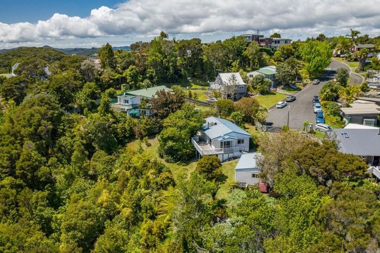 Photo of property in 10 Taumata Close, Paihia, 0200