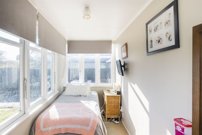 Photo of property in 17 Carthew Street, Feilding, 4702