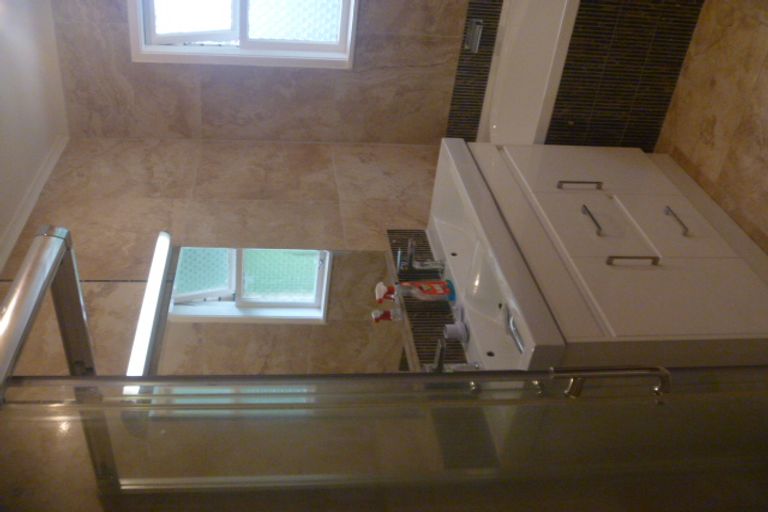 Photo of property in 13 Knox Road, Hillpark, Auckland, 2102