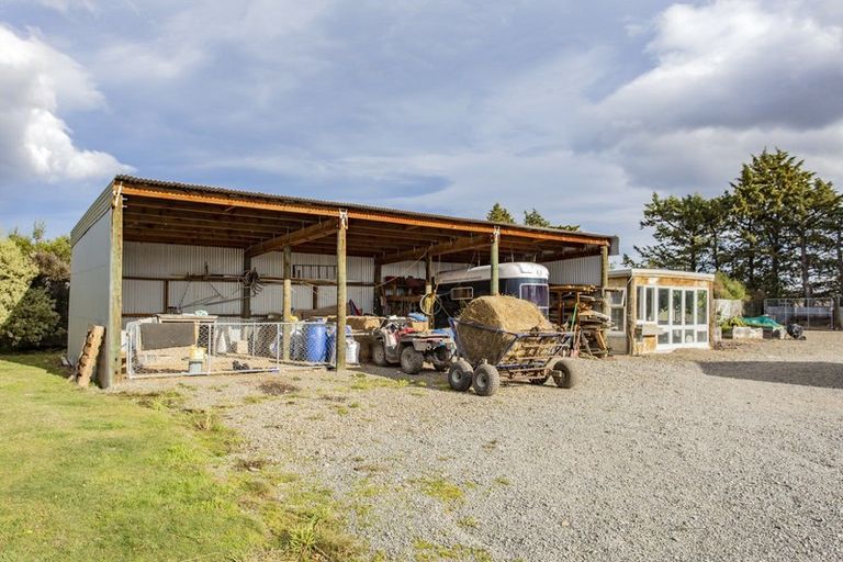 Photo of property in 635 Barkers Road, Loburn, Rangiora, 7472