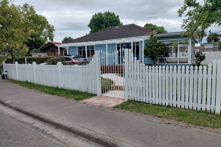 Photo of property in 108 Hunter Terrace, Cashmere, Christchurch, 8022