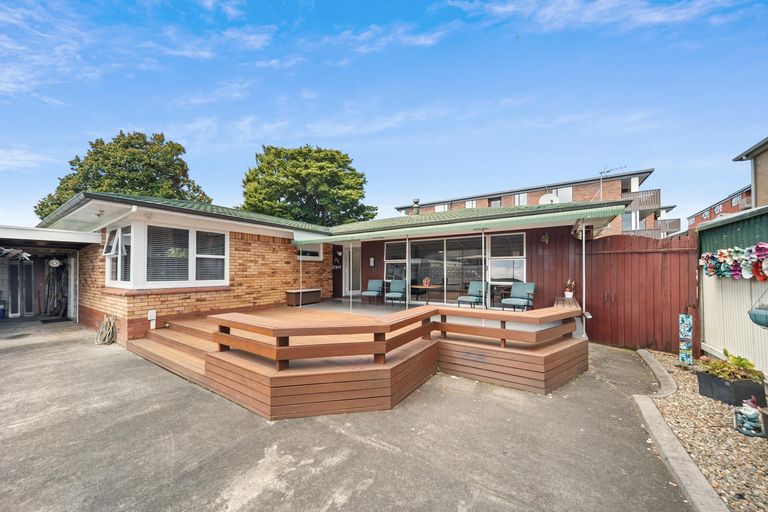 Photo of property in 13a Glen Avenue, Papatoetoe, Auckland, 2025