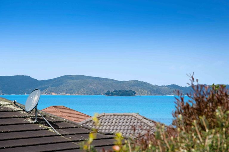 Photo of property in 16 Ariel Place, Snells Beach, 0920