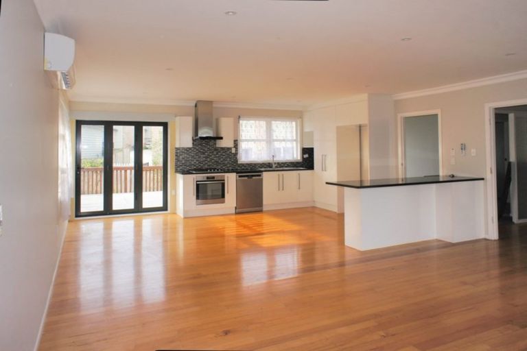 Photo of property in 66 O'halloran Road, Howick, Auckland, 2014