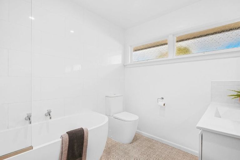 Photo of property in 62 Barrington Street, Somerfield, Christchurch, 8024