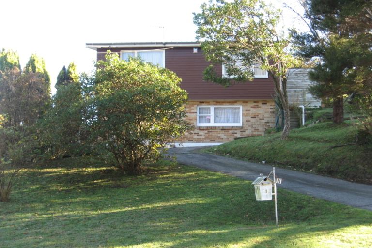 Photo of property in 11 Manor Drive, Stokes Valley, Lower Hutt, 5019