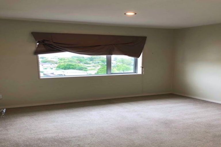 Photo of property in 203c Don Buck Road, Massey, Auckland, 0614