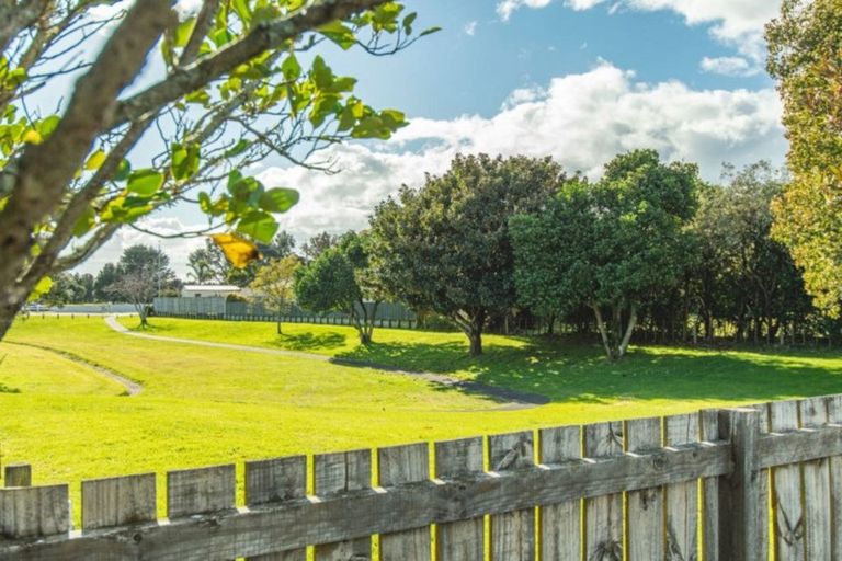 Photo of property in 24 Oleander Lane, Mount Maunganui, 3116