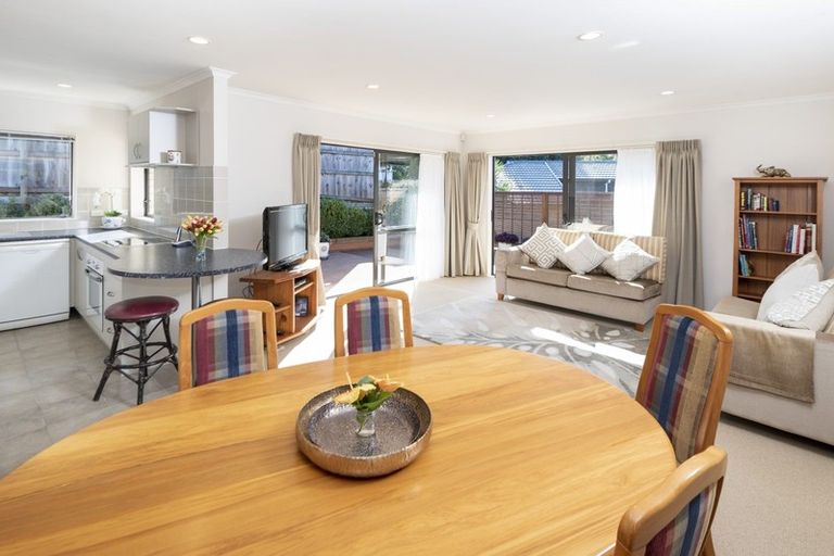 Photo of property in 32a Nelson Street, Howick, Auckland, 2014