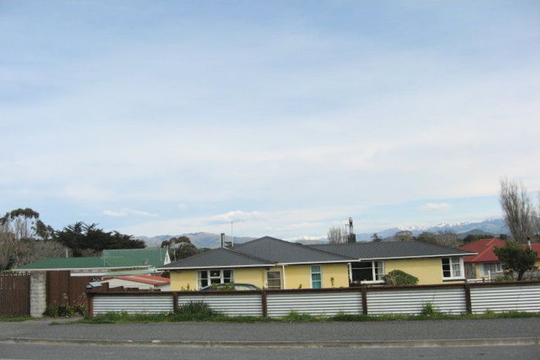 Photo of property in 121 Beach Road, Kaikoura, 7300