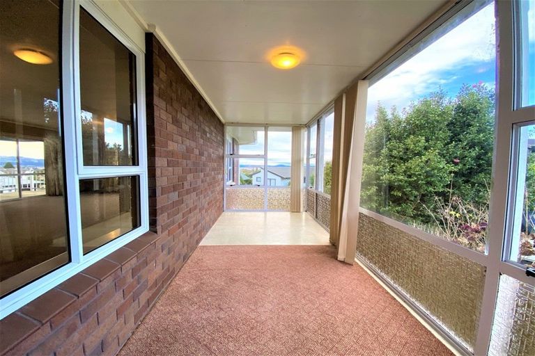 Photo of property in 26 Mark Place, Lynmore, Rotorua, 3010