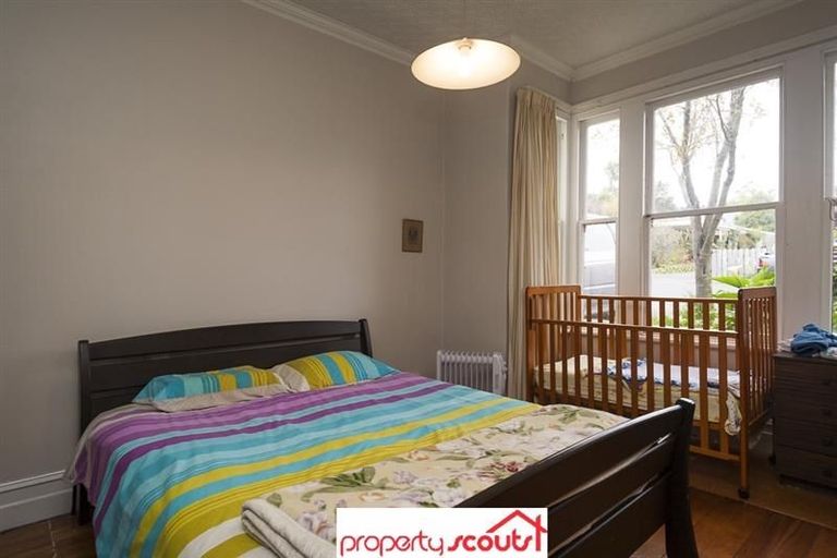 Photo of property in 37 Signal Hill Road, Opoho, Dunedin, 9010