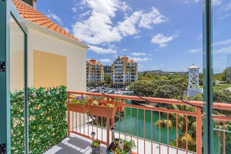 Photo of property in 164ai Harbour Village Drive, Gulf Harbour, Whangaparaoa, 0930