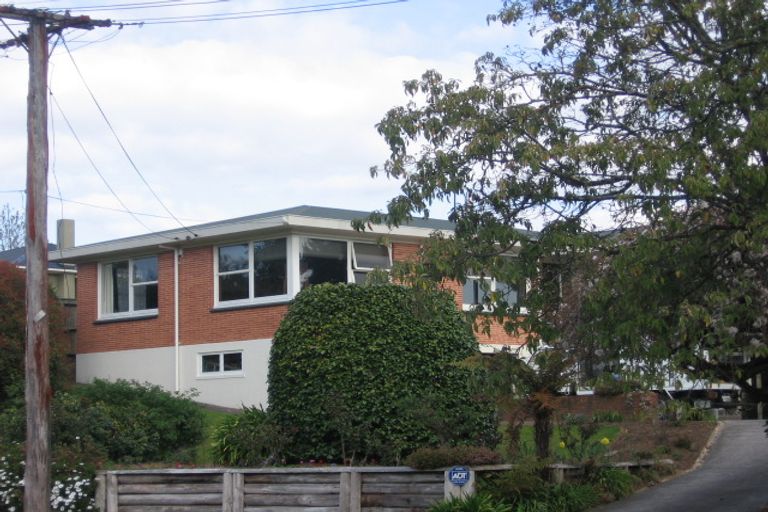 Photo of property in 23 Johnston Crescent, Hillcrest, Rotorua, 3015