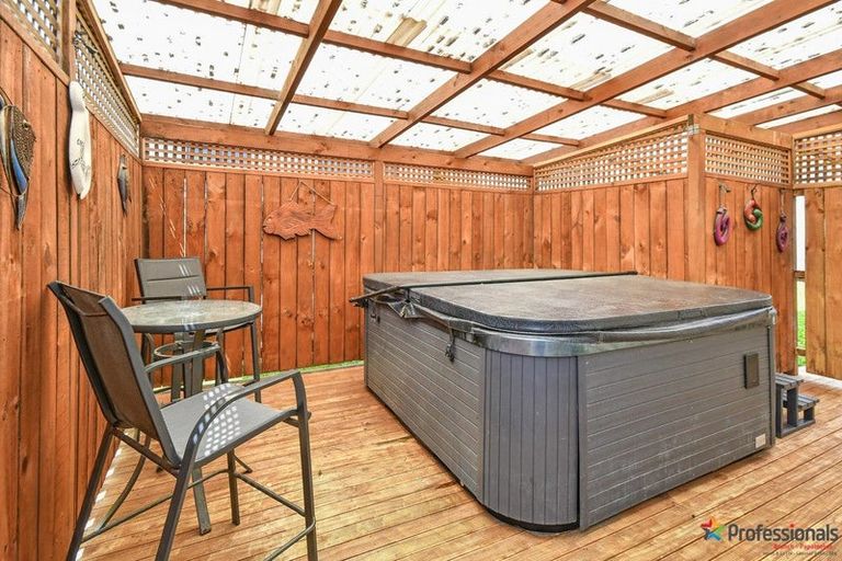 Photo of property in 9 Plunket Avenue, Papatoetoe, Auckland, 2104