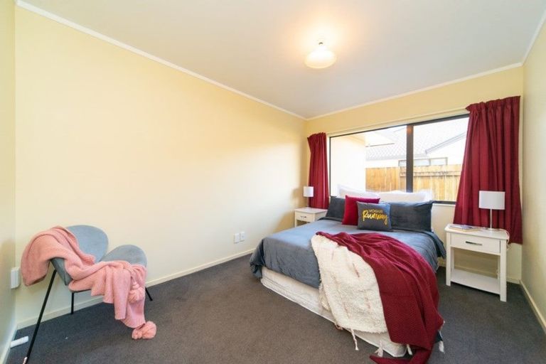 Photo of property in 49 Meridian Grove, Kelvin Grove, Palmerston North, 4414