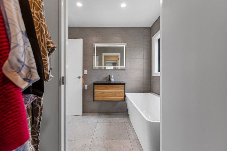 Photo of property in 140 Vale Street, Otumoetai, Tauranga, 3110