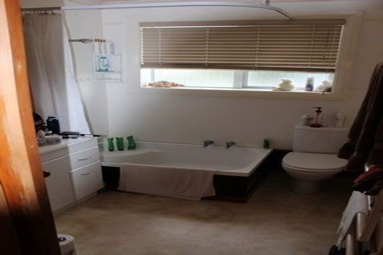 Photo of property in 76 Grants Road, Marchwiel, Timaru, 7910