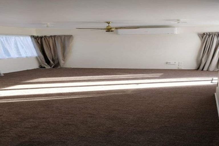 Photo of property in 38 Kona Crescent, Henderson, Auckland, 0610