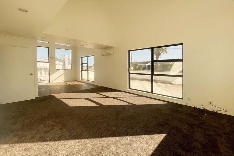 Photo of property in 32a Elliot Street, Howick, Auckland, 2014