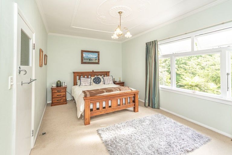 Photo of property in 20 Great North Road, Saint Johns Hill, Whanganui, 4500