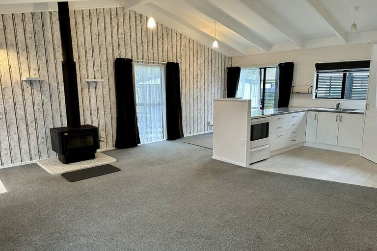 Photo of property in 4 Kirkcaldie Grove, Levin, 5510