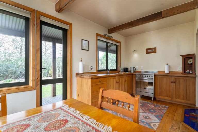 Photo of property in 207 Lees Pakaraka Road, Te Ore Ore, Masterton, 5886