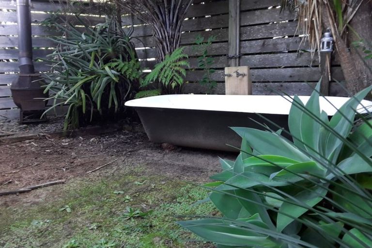 Photo of property in 128a Achilles Avenue, Whangamata, 3620