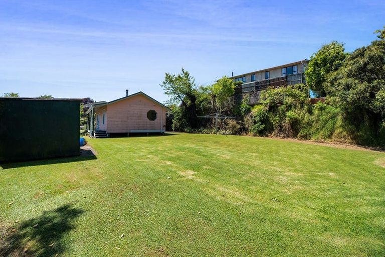 Photo of property in 11 Te Rangi Hiroa Place, Urenui, 4375