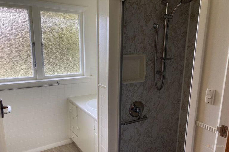 Photo of property in 4 Carlisle Street, Waimate, 7924