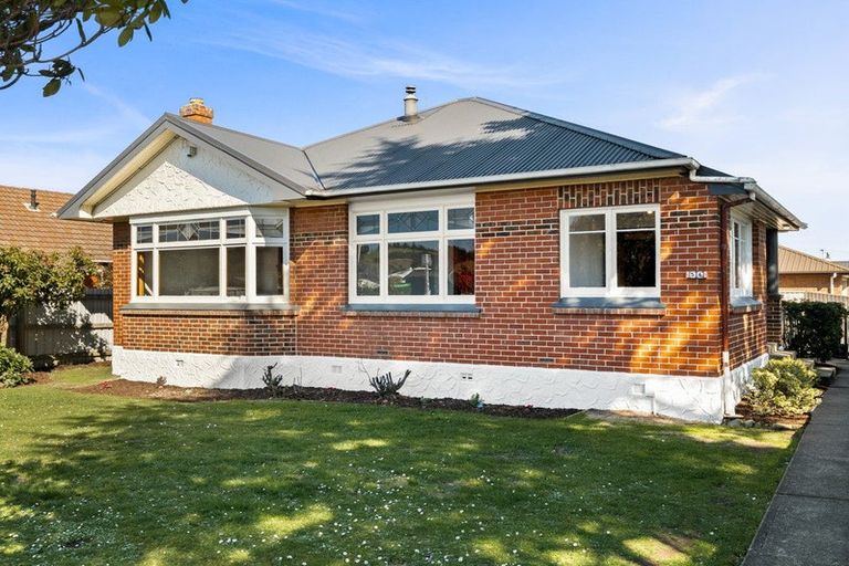 Photo of property in 56 Gordon Road, Mosgiel, 9024