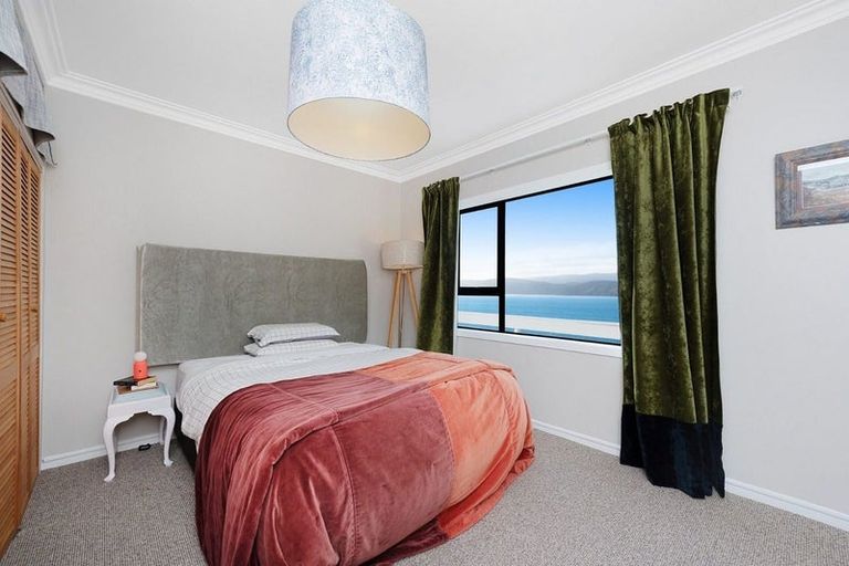Photo of property in 8 Khyber Road, Seatoun, Wellington, 6022
