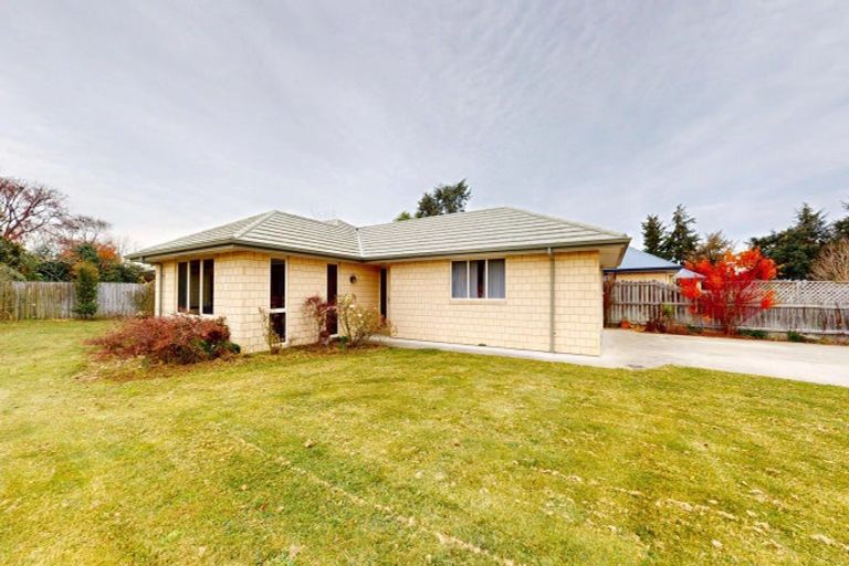 Photo of property in 6 Jordan Avenue, Tinwald, Ashburton, 7700