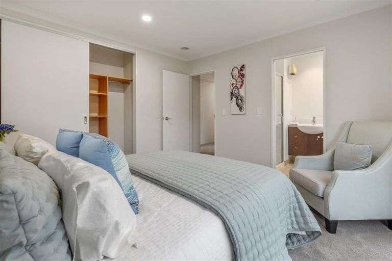 Photo of property in 11 Thyme Court, Flat Bush, Auckland, 2016