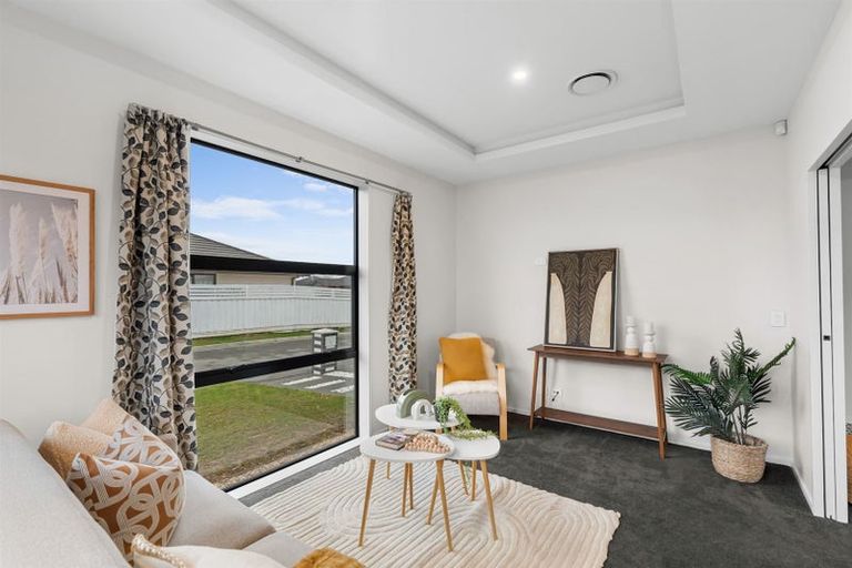 Photo of property in 1 Gallantry Lane, Halswell, Christchurch, 8025