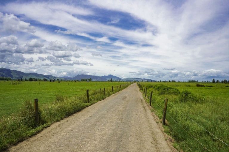 Photo of property in 306 Ferry Road, Waltham, Christchurch, 8011