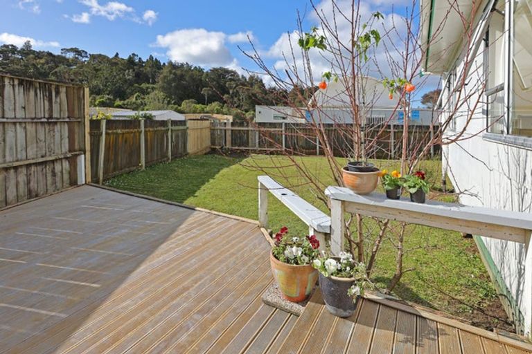 Photo of property in 51 Border Road, Henderson, Auckland, 0612