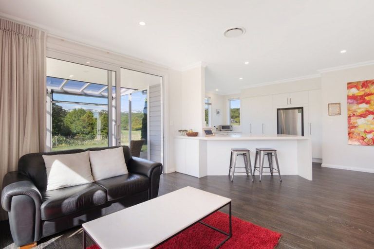 Photo of property in 43 Double Bay Road, Pyes Pa, Tauranga, 3112