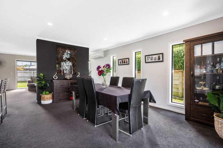 Photo of property in 12 Mo Street, Camborne, Porirua, 5026