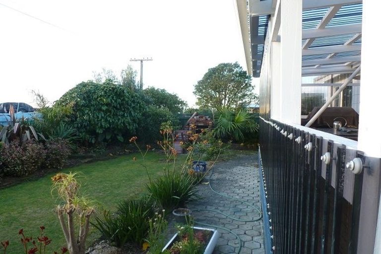 Photo of property in 51 Marine Parade, Carters Beach, Westport, 7825