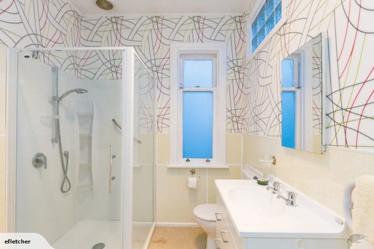 Photo of property in 5 Mana Street, Vogeltown, Wellington, 6021