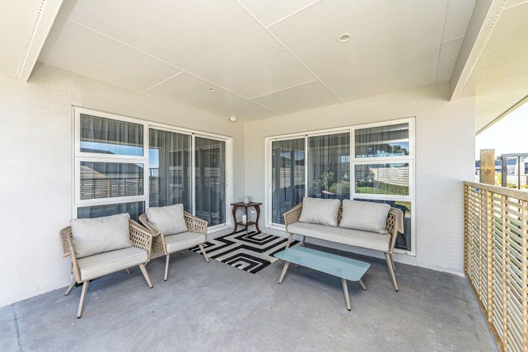 Photo of property in 34 Tirimoana Place, Otamatea, Whanganui, 4501