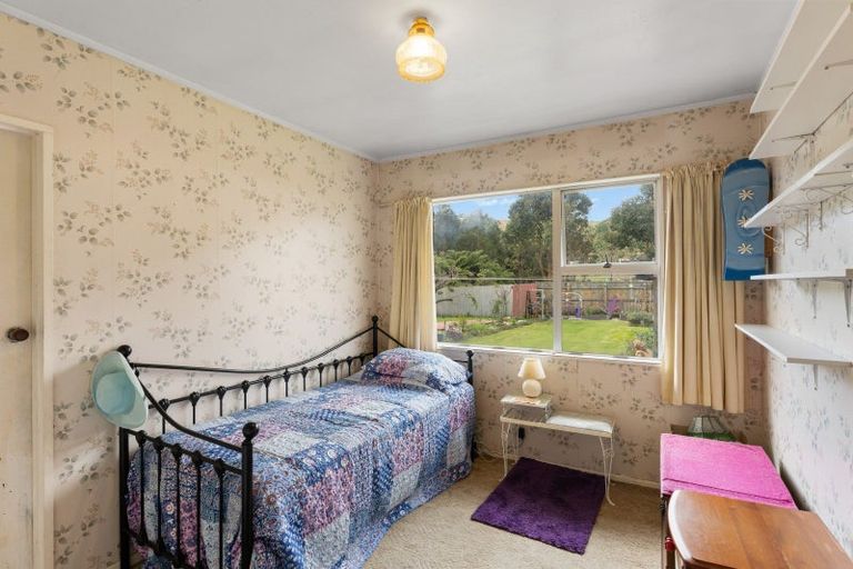 Photo of property in 22 Buckley Grove, Paraparaumu, 5032