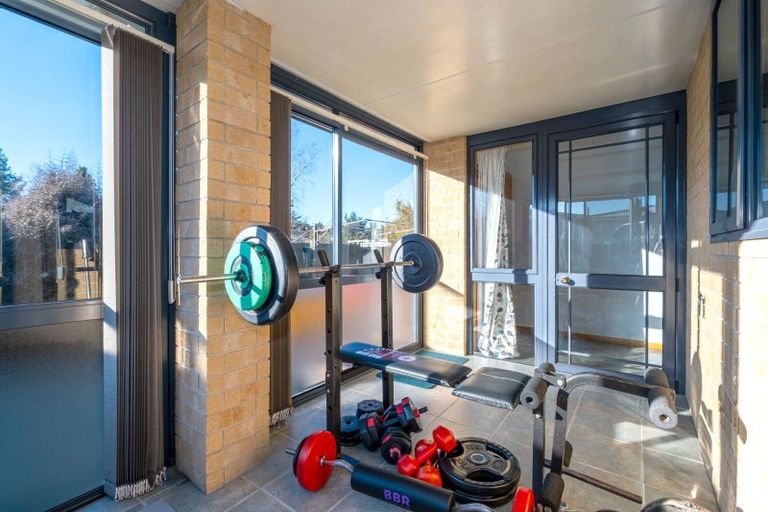 Photo of property in 3 Mckenzie Street, Fairlie, 7925