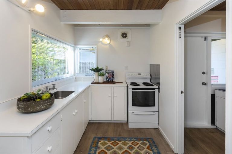 Photo of property in 82b Ranfurly Street, St Albans, Christchurch, 8014