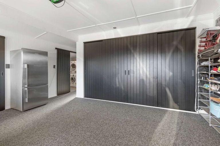 Photo of property in 6 Robertson Street, Glenholme, Rotorua, 3010