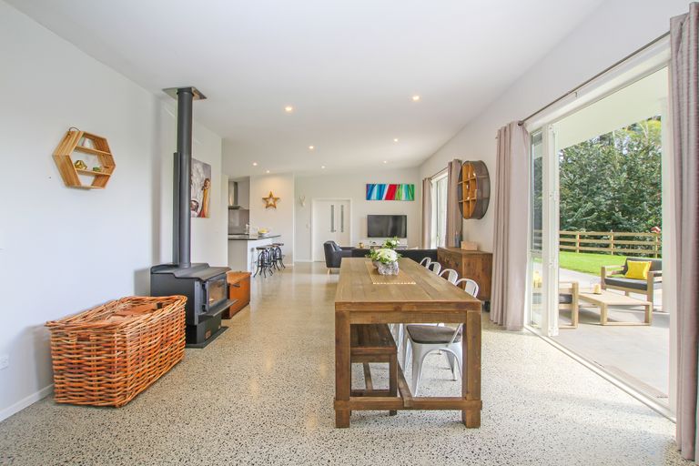 Photo of property in 394c Kerikeri Road, Kerikeri, 0230